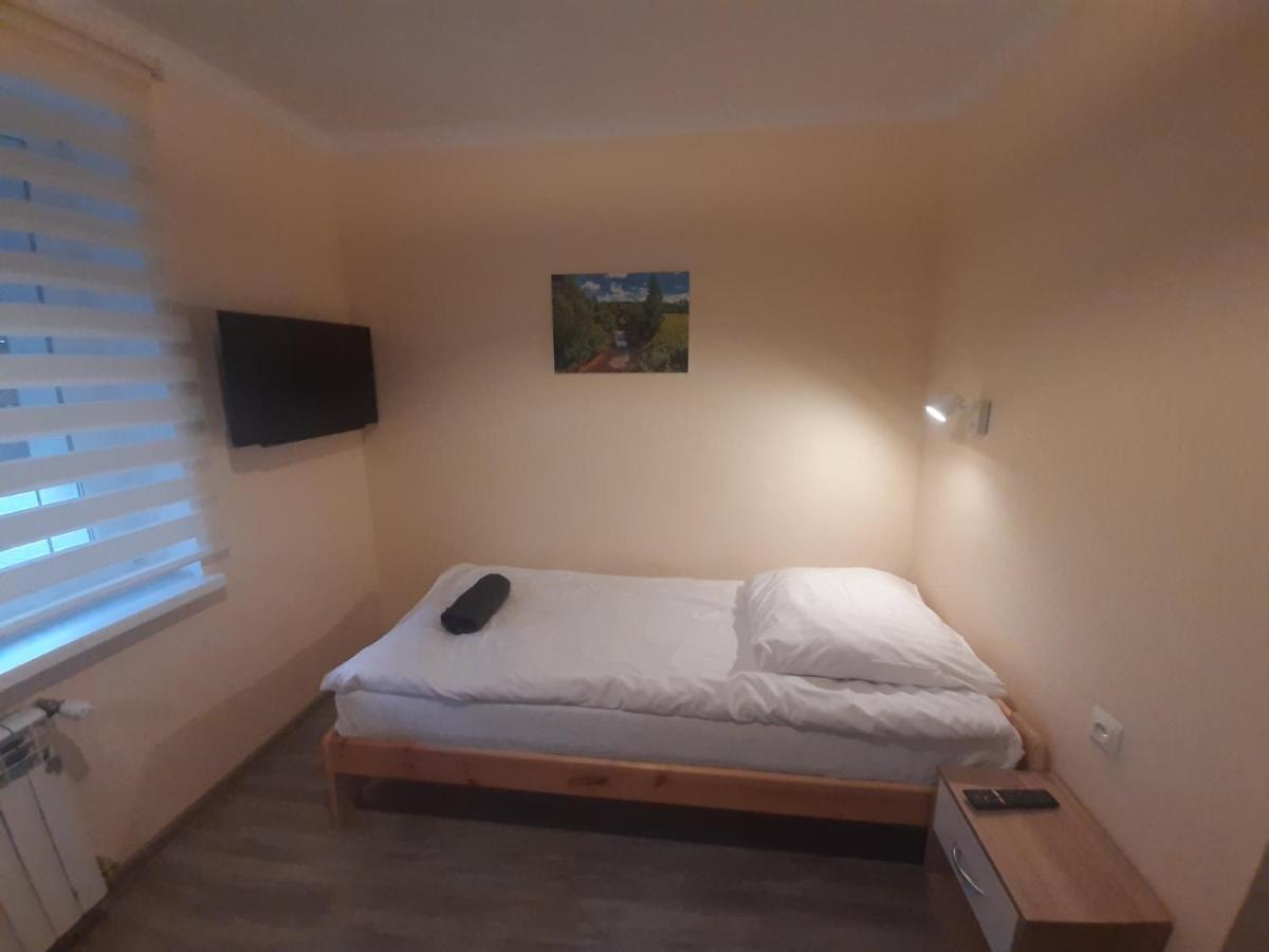 Tropikalna Odnowa Bed and Breakfast Falkowo Exteriör bild